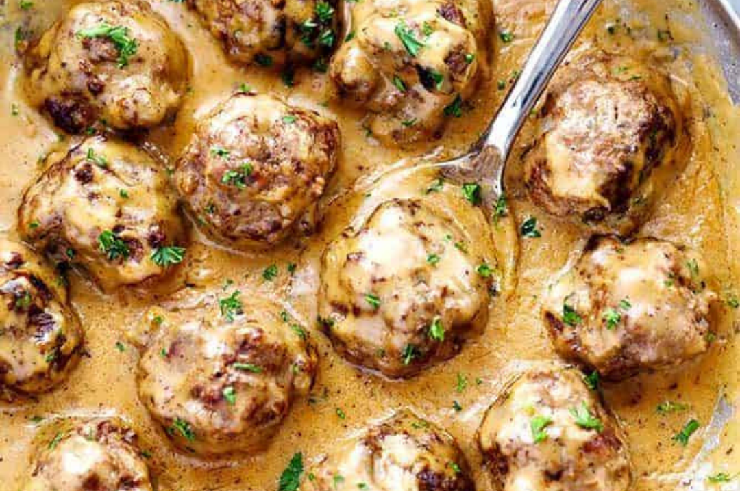 swedish_meatballs_cream_sauce