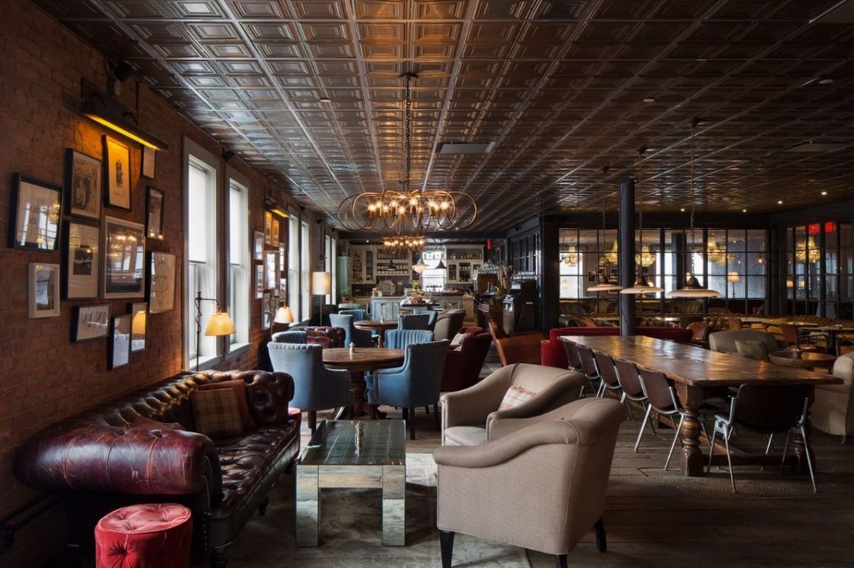 What bars do celebrities go in NYC?