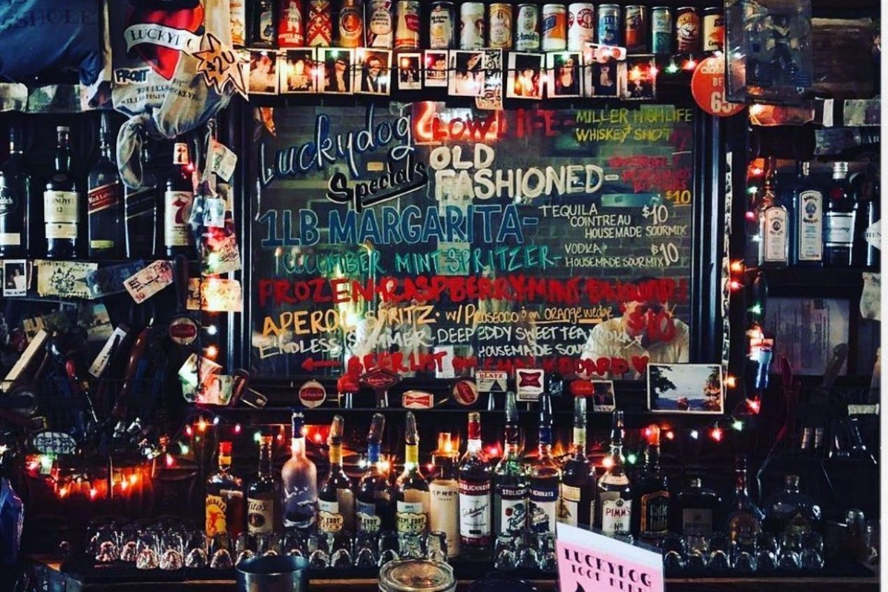 Photo for: Explore Williamsburg’s Best Bars & Restaurants 