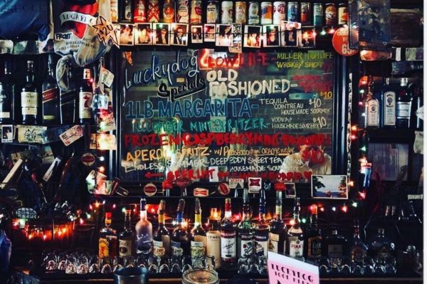 Photo for: Explore Williamsburg’s Best Bars & Restaurants